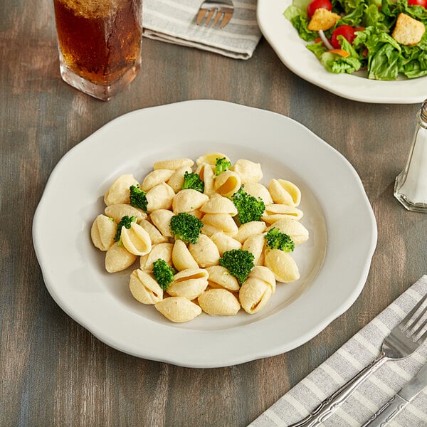 10 3/4" Scalloped Dinner Plate rental